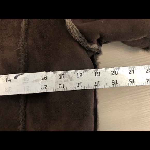 Faux Sherling Brown Coat - Picture 5 of 6